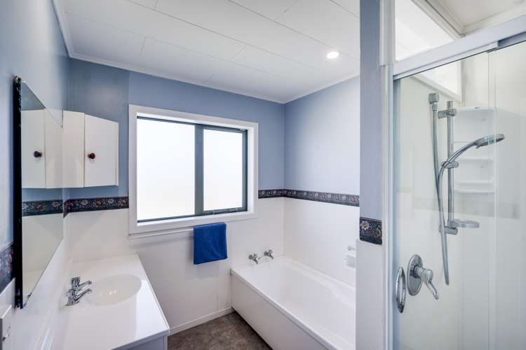 63 Le Quesne Road Bay View_10