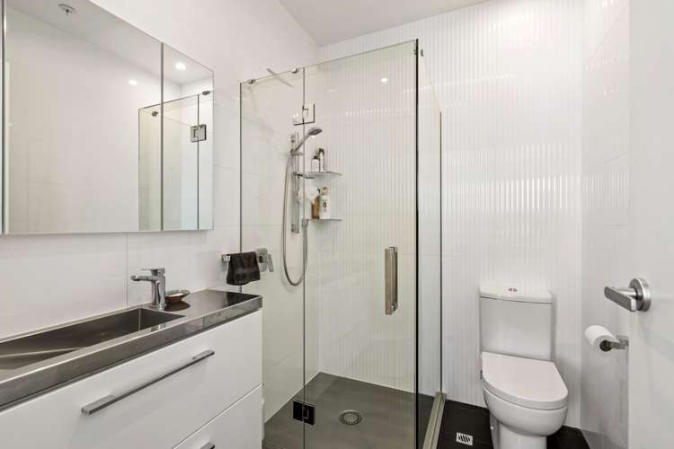 102/64 Surrey Crescent Grey Lynn_13