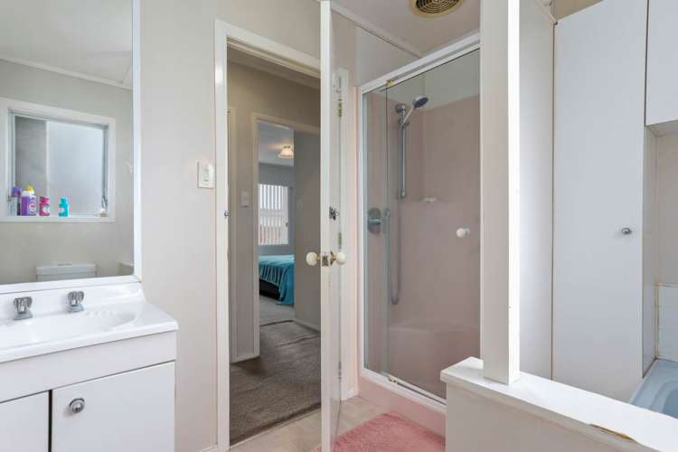 2/12 Omana Road Papatoetoe_7