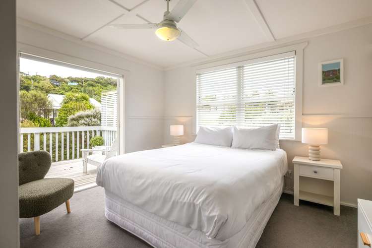 7 Surfdale Road Surfdale_12