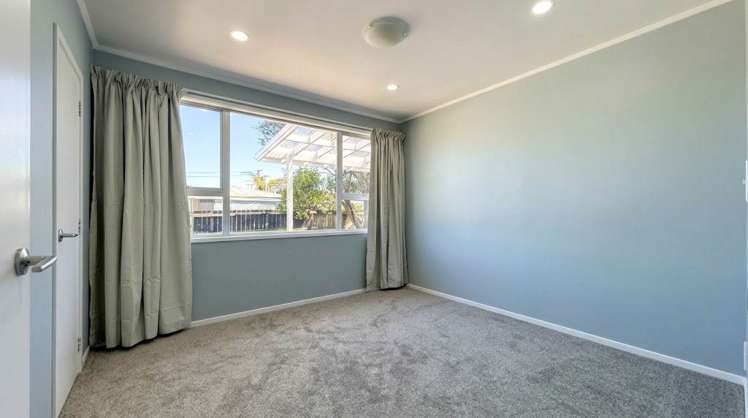 9 Ascot Avenue Henderson_4