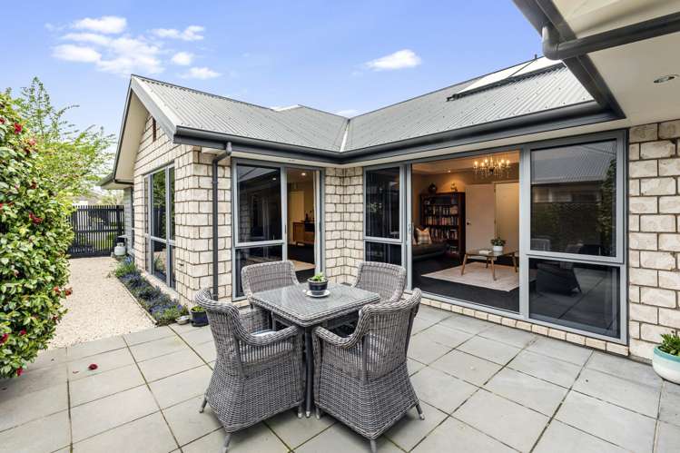 20 Rivers Edge Northwood_23