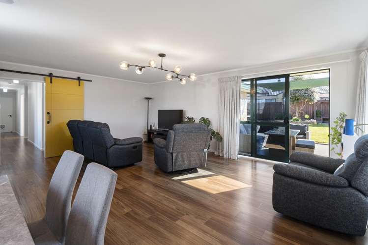 6 Logan Place Kelvin Grove_11