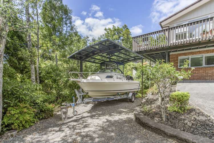 5 Hartles Place Mellons Bay_24