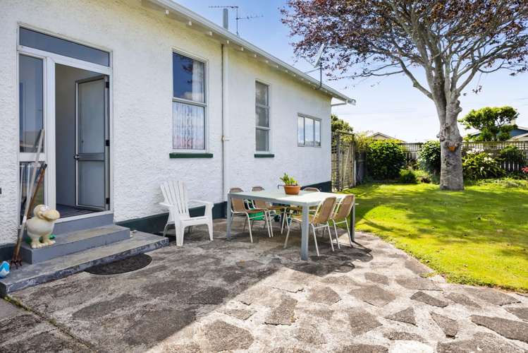 17 Grey Street Hawera_18