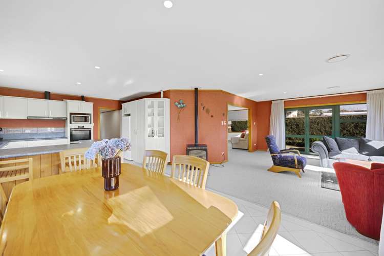 60 Pembroke Road East Stratford_6