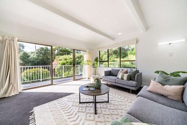 Ready to Move In - Must Be Sold!