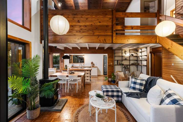 4 Hillside Crescent Leigh_3