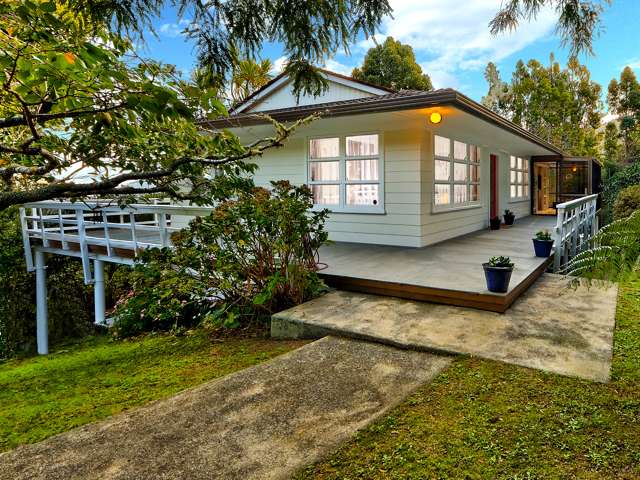 3 Ocean View Road Huia_1