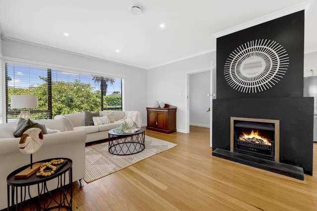 17 Eastern Beach Road Eastern Beach_1