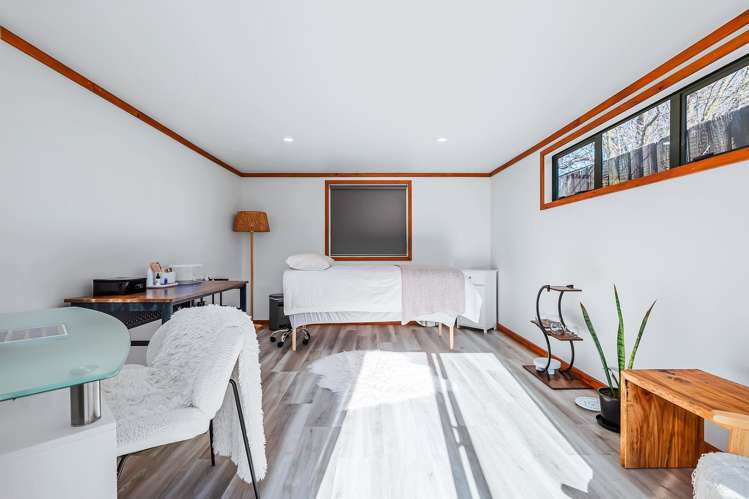 8 Simkin Street Taupo_11