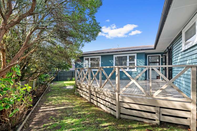 2/213 Tamamutu Street Taupo_13