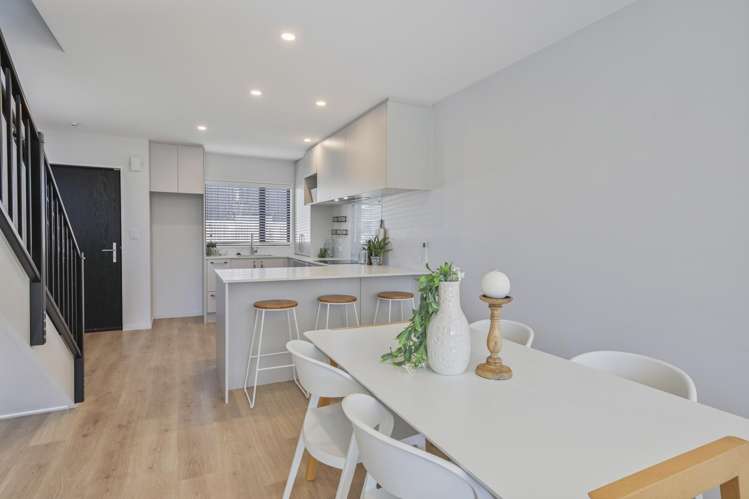 8/143 Cranford Street Saint Albans_1