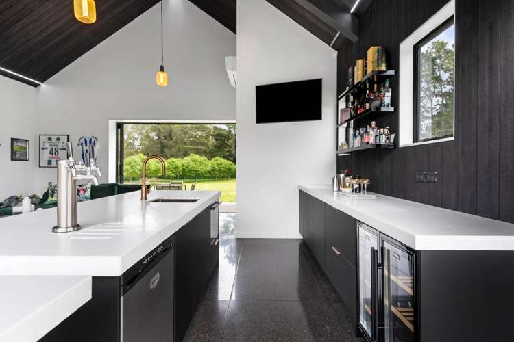 55A Nixon Road Taupaki_12