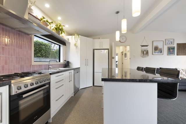 483 Kaikorai Valley Road Bradford_4