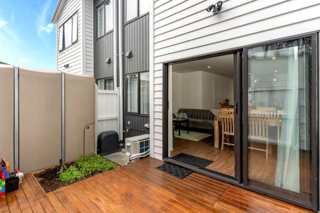 1/143 Portage Road New Lynn_3