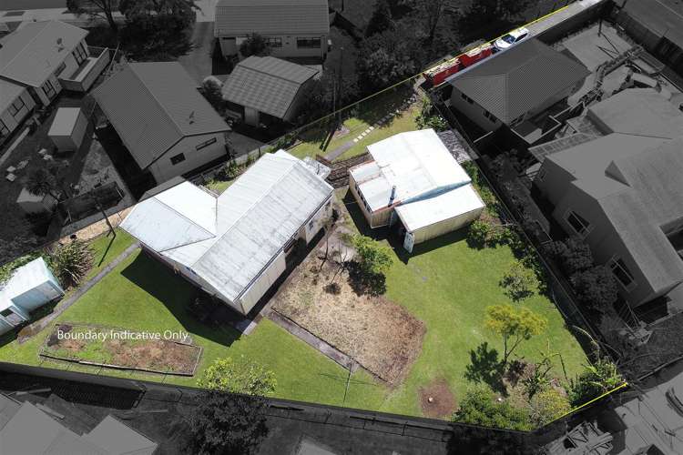 147 Bruce Mclaren Road Henderson_15