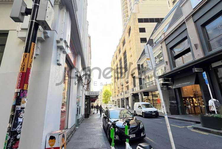 GF/53 High Street City Centre_3