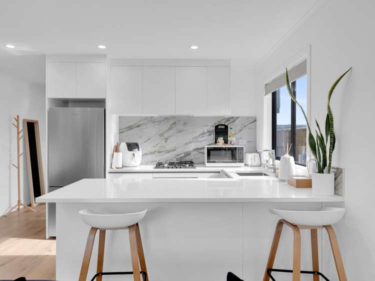3/4 Marama Street_5