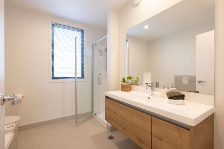 91 Waituarua Drive "Waiata Shores" Takanini_18