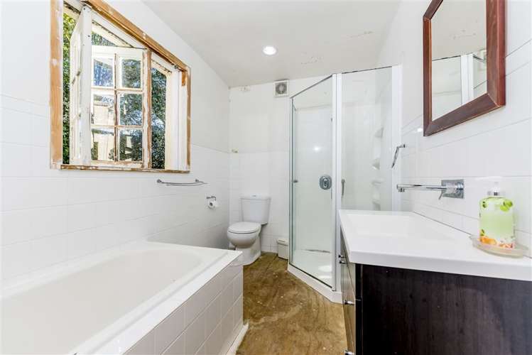 14 Eastglen Road Glen Eden_13