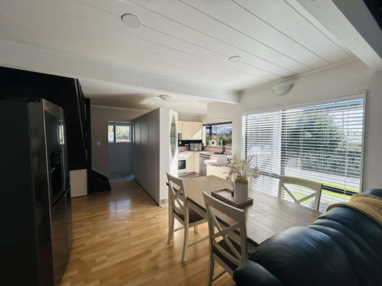 4 Lake Okataina Road 1092_7