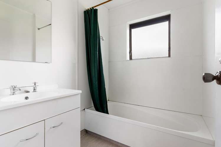 28 Chrisarda Place Red Hill_9