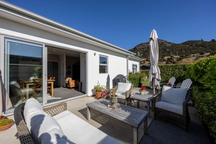 22 Snowberry Street Albert Town_21