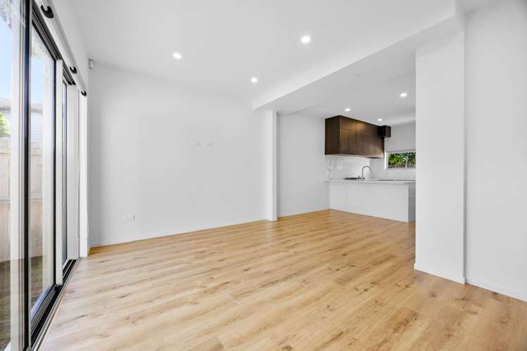 7/4 Ranier Street Ellerslie_6