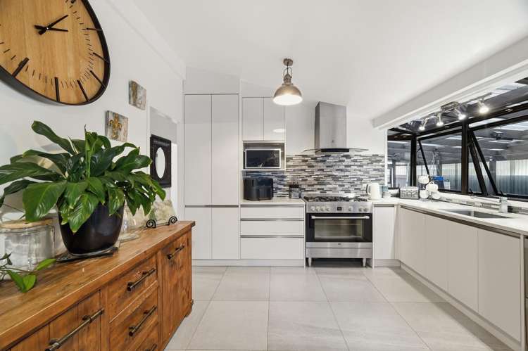 26 Camellia Drive_4