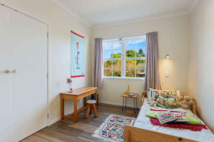 119 Main Highway Otaki_19