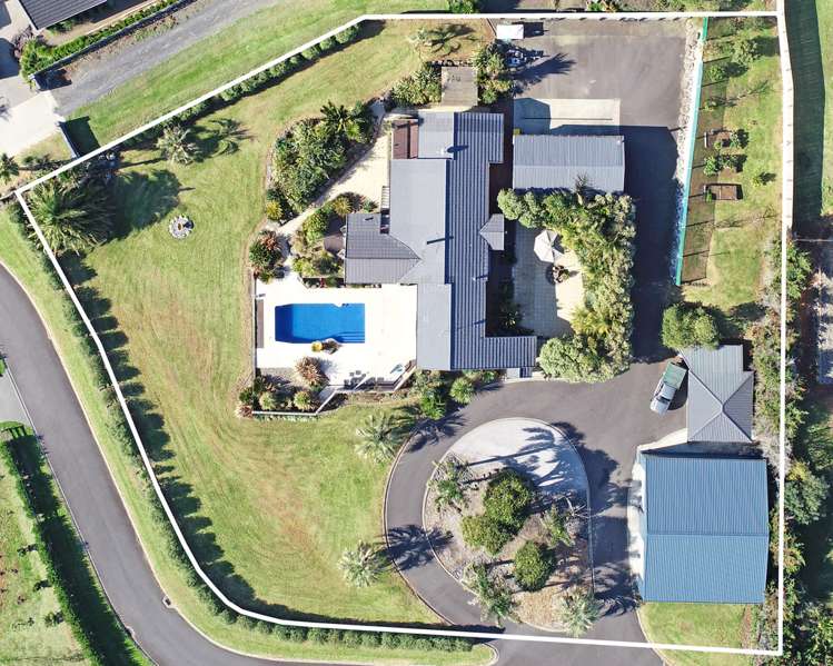 2 Cranleigh Way Bombay_18