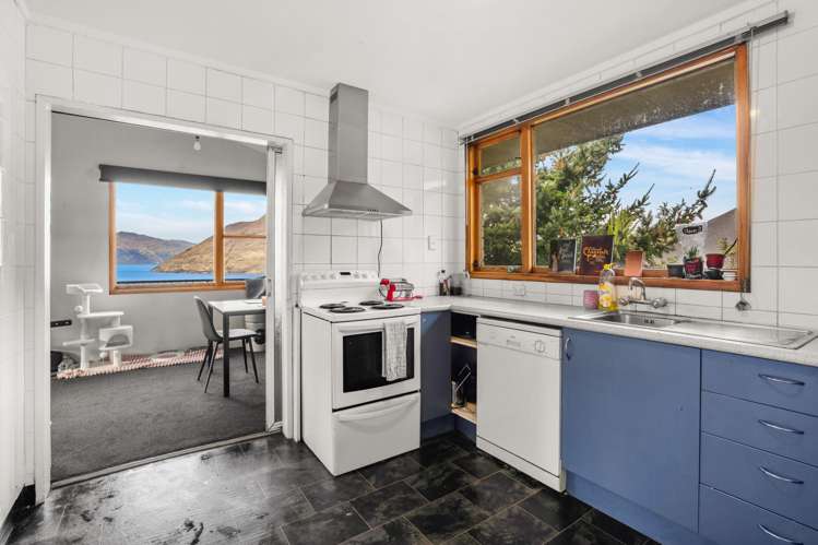 69 Wynyard Crescent Fernhill/Sunshine Bay_5