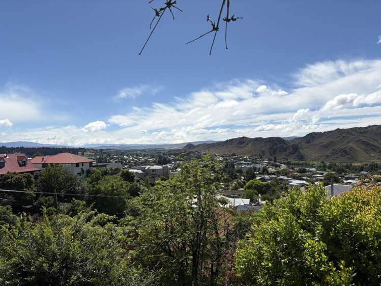 House/5 Craig Place 10123_1