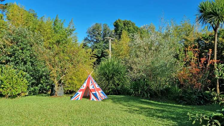 94 Aeroview Drive Beach Haven_35