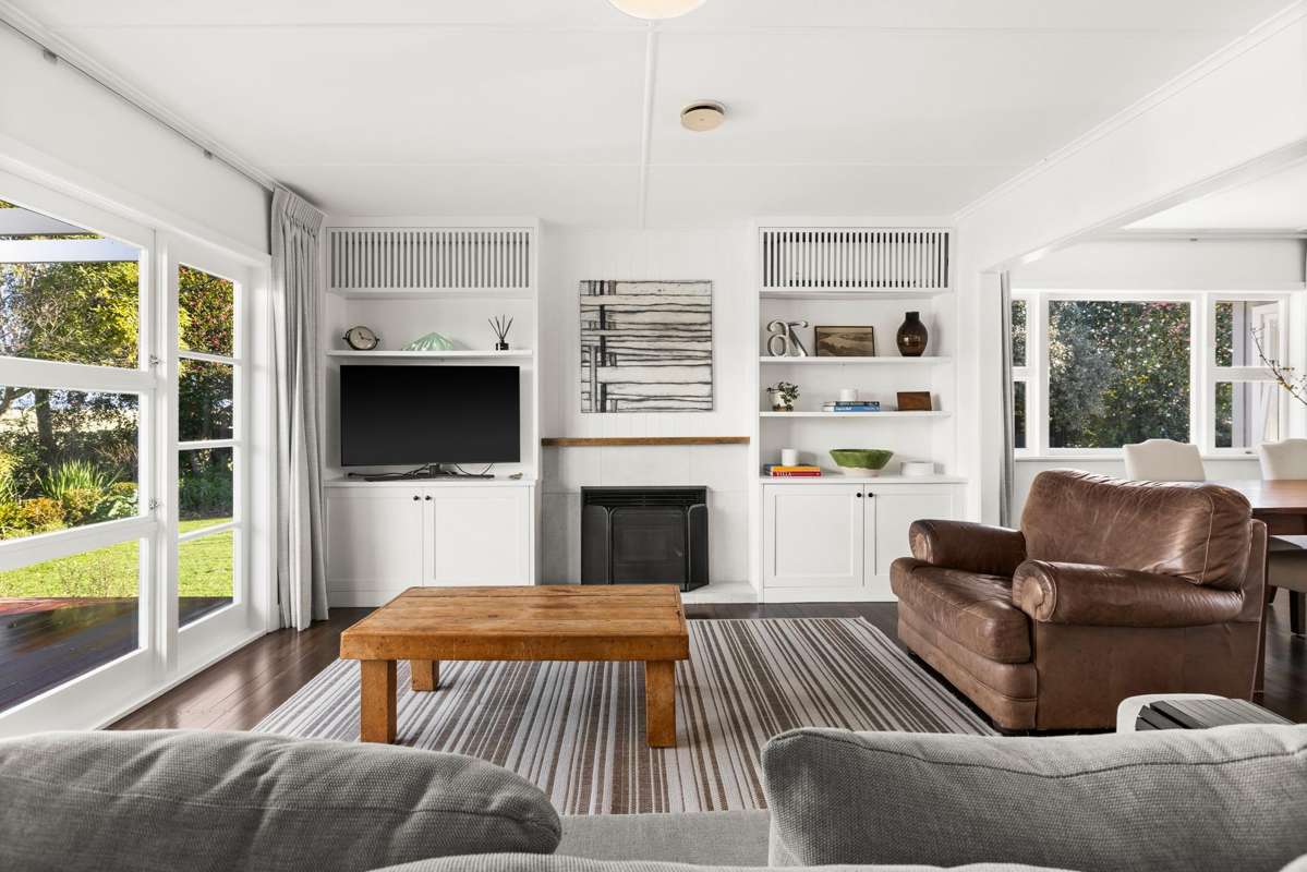 81 Tollemache Road East_3