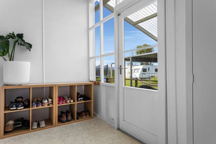 723 Thornton Road Thornton_16