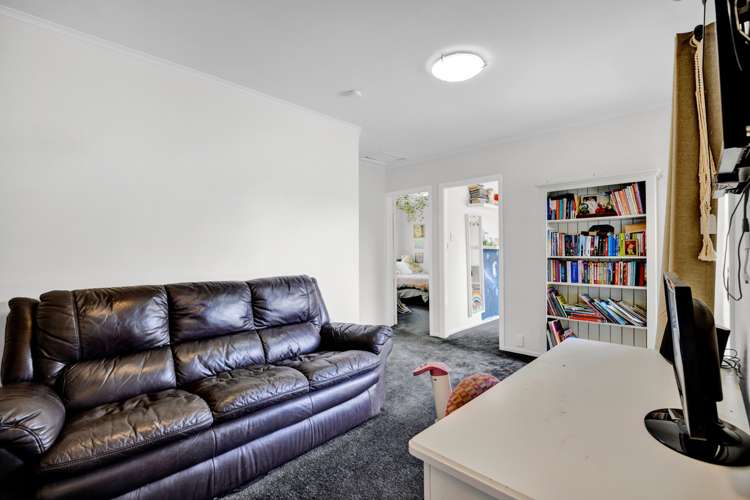 4 Rod Syme Place Hawera_7