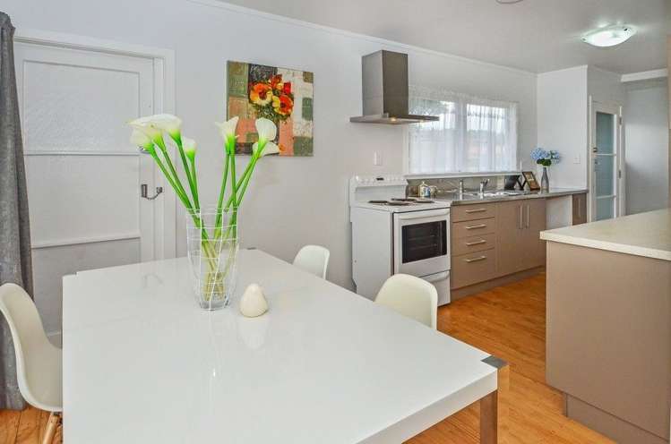 36 President Avenue Papakura_3