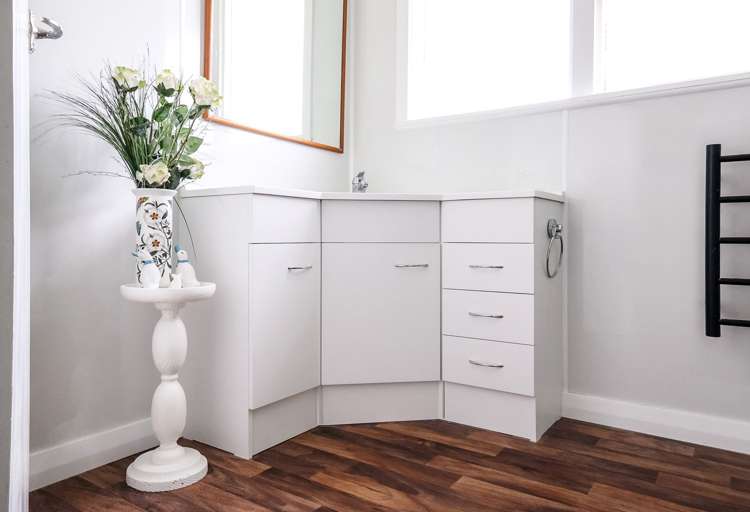 6 Massey Street Kawerau_16