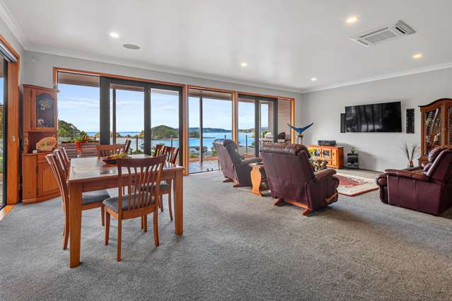 10-12 Bayview Rd Paihia_1