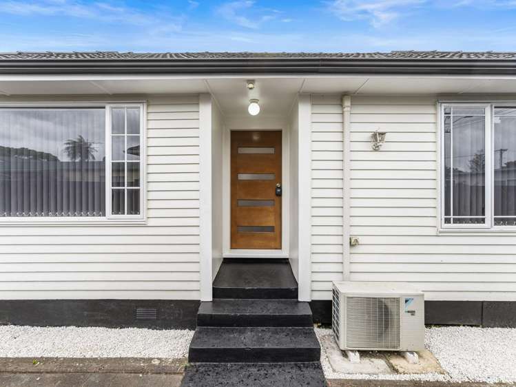 169 Russell Road Manurewa_15