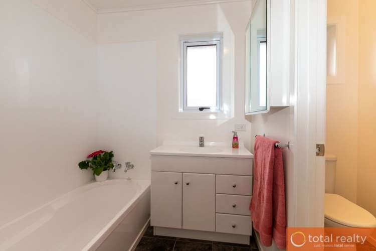 24 Grove Street Saint Kilda_15