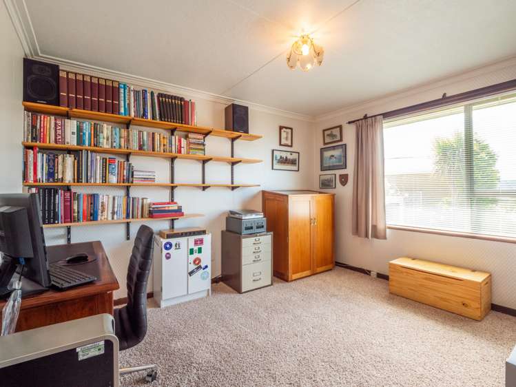 15 Estuary Crescent Fairfield_11