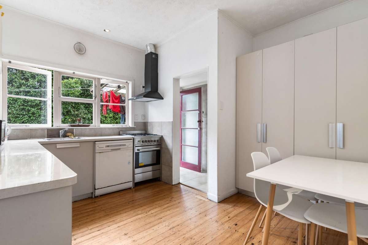 48 Astley Avenue_1