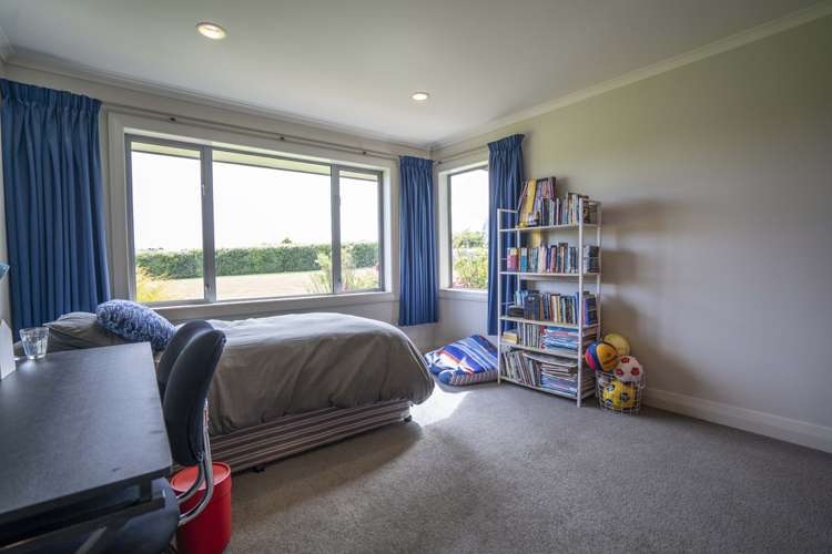 405 Mill Road North Myross Bush_11