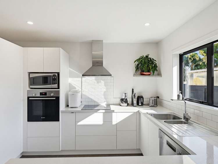 25 Springvale Road Springvale_11