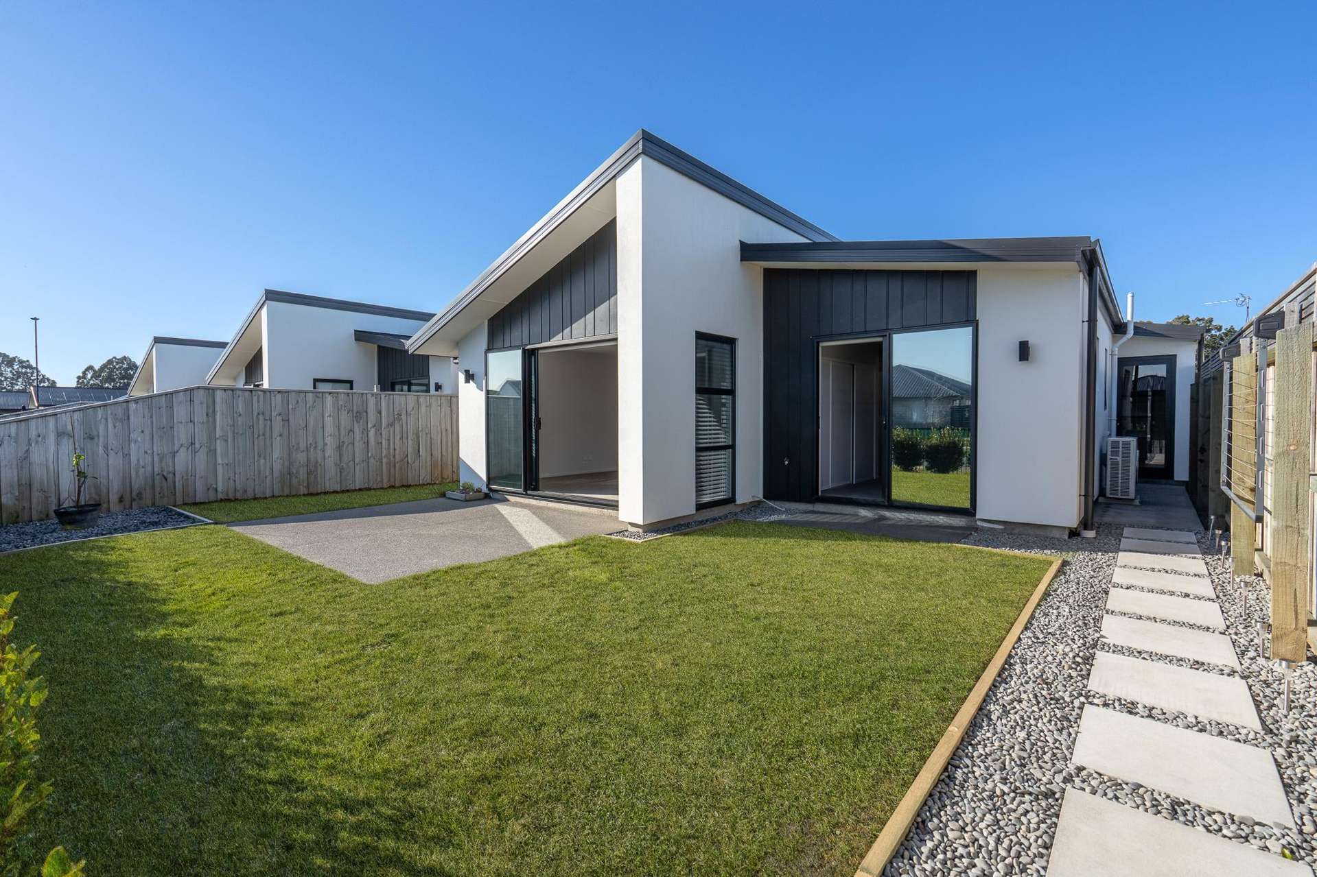 15 Burrow Street Rolleston_0