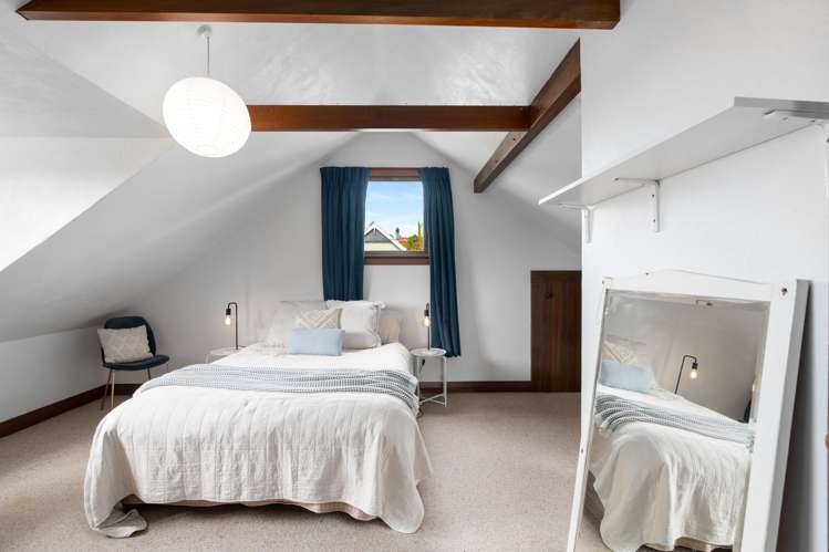 25 Pacific Street Roslyn_25