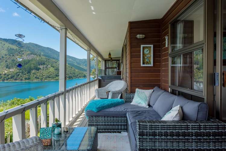 424 Port Underwood Road Whatamango Bay_12